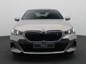 BMW i5 (2026) thumbnail 3