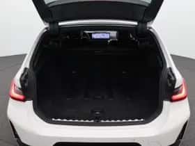 BMW 3-Serie (2024) thumbnail 30