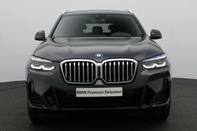 BMW X3 (2023) thumbnail 3