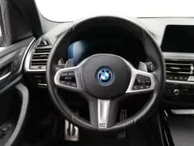 BMW X3 (2023) thumbnail 8