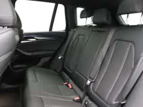 BMW X3 (2023) thumbnail 9