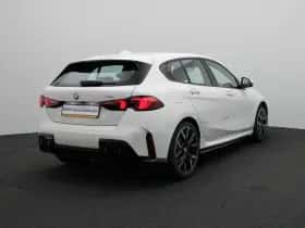 BMW 1-Serie (2024) thumbnail 2