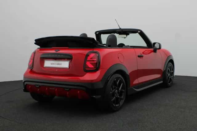 MINI Cooper (2026) thumbnail 2