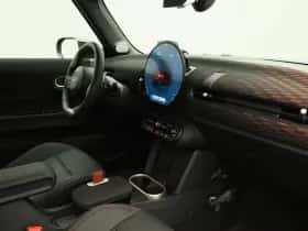 MINI Cabrio (2026) thumbnail 28