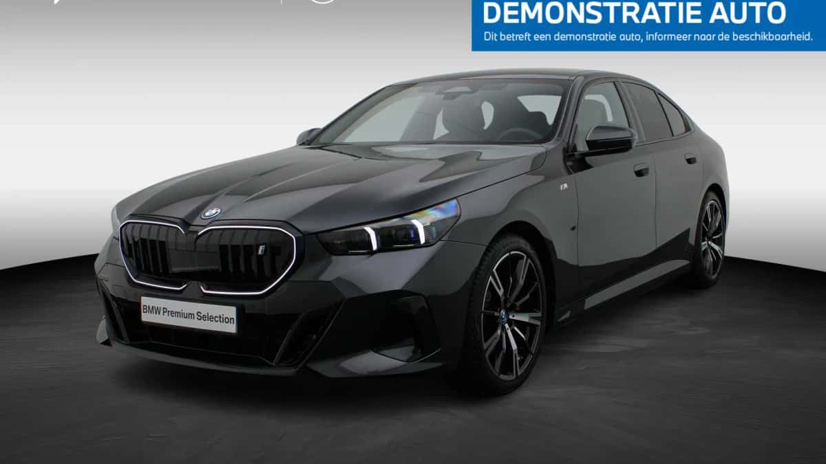 BMW i5 (2025) — foto 1