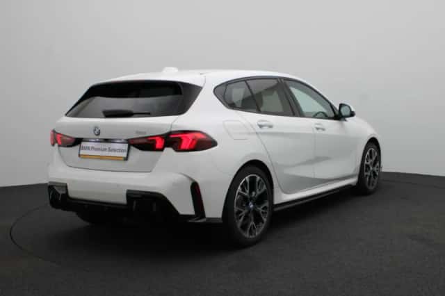 BMW 1-Serie (2025) thumbnail 2