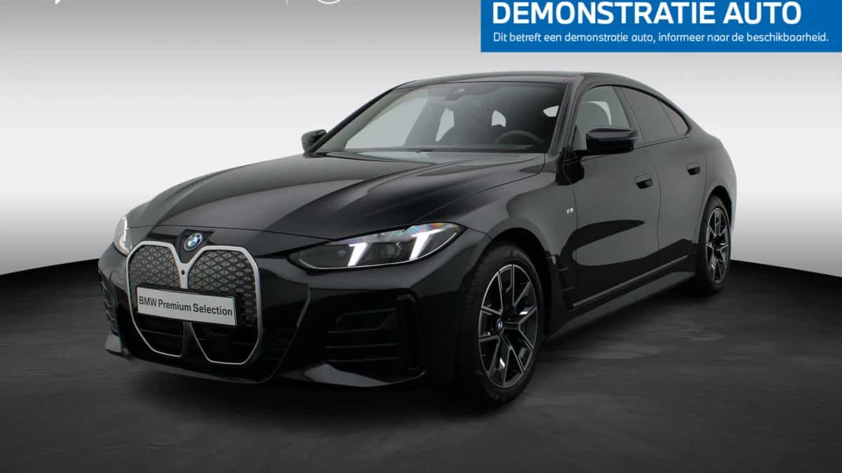 BMW i4 (2025) — foto 1
