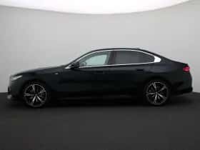 BMW 5-Serie (2024) thumbnail 4