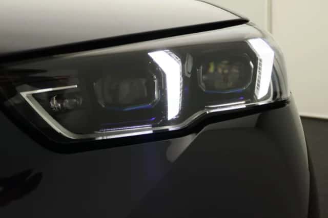 BMW 5-Serie (2024) thumbnail 6