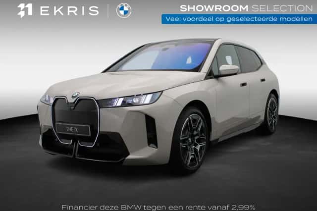 BMW iX (2026) thumbnail 1