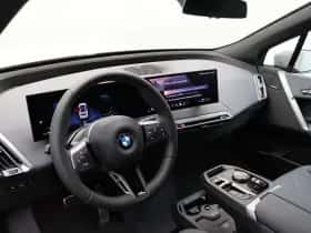 BMW iX (2026) thumbnail 11