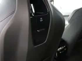 BMW iX (2026) thumbnail 15