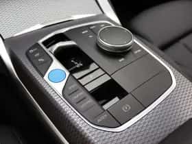 BMW i4 (2026) thumbnail 11