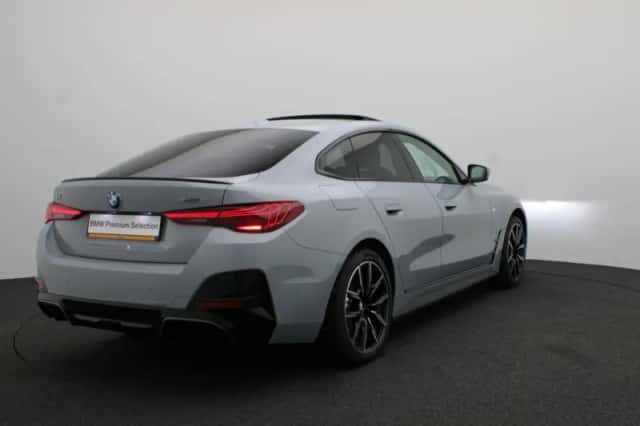 BMW i4 (2026) thumbnail 2