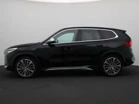 BMW X1 (2024) thumbnail 4