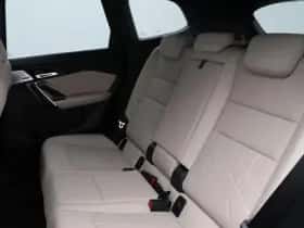 BMW X1 (2024) thumbnail 8