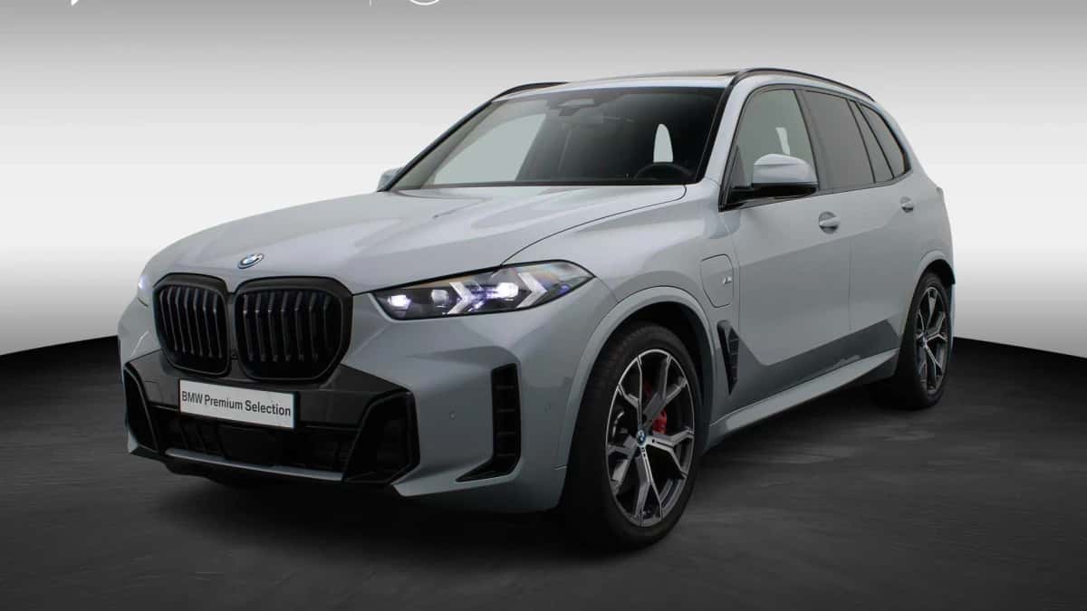 BMW X5 (2025) — foto 1