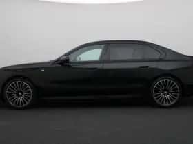 BMW i7 (2025) thumbnail 4