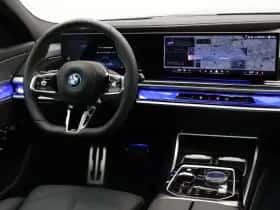 BMW i7 (2025) thumbnail 35