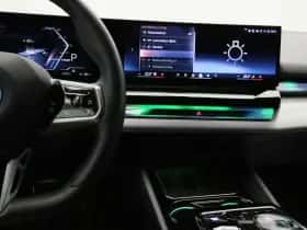 BMW i5 (2025) thumbnail 17