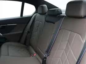 BMW i5 (2025) thumbnail 23