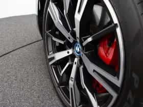 BMW i5 (2025) thumbnail 9