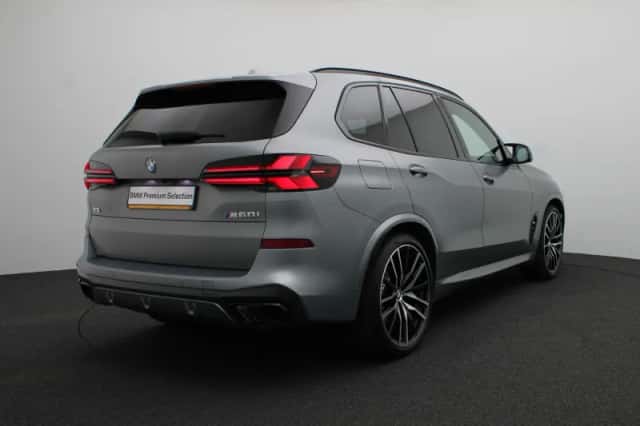 BMW X5 (2025) thumbnail 2