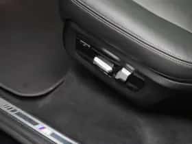 BMW X7 (2025) thumbnail 36