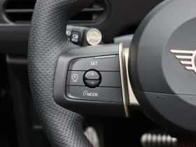 MINI Cabrio (2025) thumbnail 20