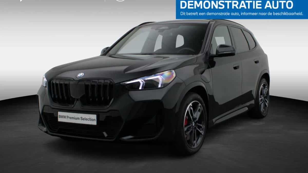 BMW X1 (2026) — foto 1