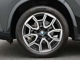 BMW X1 (2023) thumbnail 8