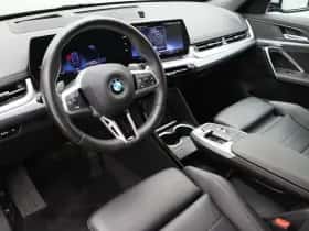 BMW X1 (2023) thumbnail 10