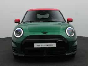 MINI Cooper (2024) thumbnail 3