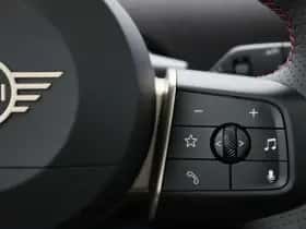 MINI Cooper (2024) thumbnail 28