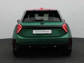 MINI Cooper (2024) thumbnail 5