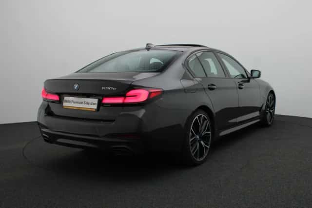 BMW 5-Serie (2023) thumbnail 2