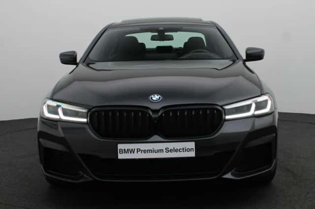 BMW 5-Serie (2023) thumbnail 3