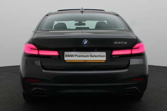 BMW 5-Serie (2023) thumbnail 5