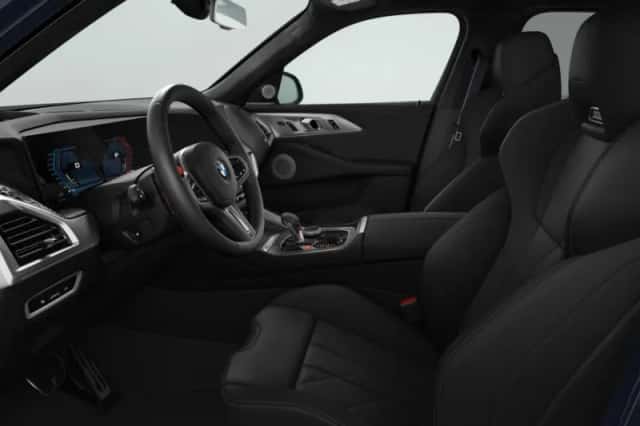 BMW XM (2026) thumbnail 4