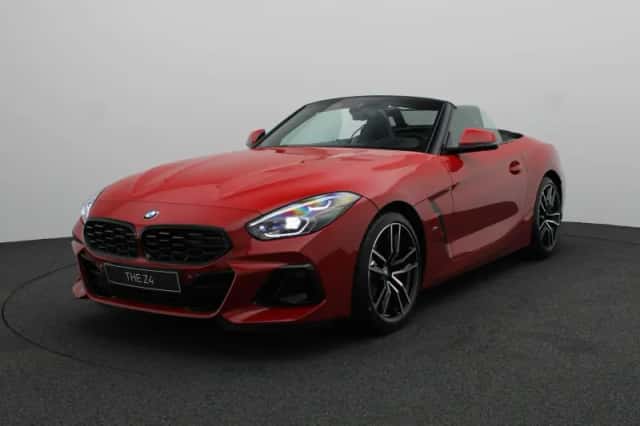 BMW Z4 (2026) thumbnail 1