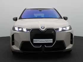 BMW iX (2025) thumbnail 3