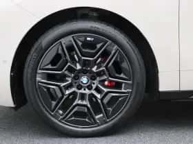 BMW iX (2025) thumbnail 6