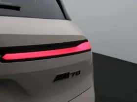 BMW iX (2025) thumbnail 10