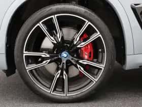 BMW X5 (2023) thumbnail 6