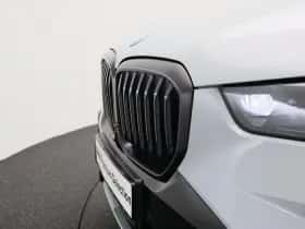 BMW X5 (2023) thumbnail 8