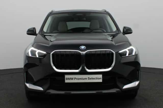 BMW X1 (2023) thumbnail 3