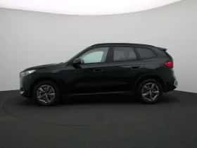 BMW X1 (2023) thumbnail 4