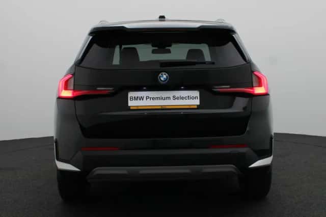 BMW X1 (2023) thumbnail 5