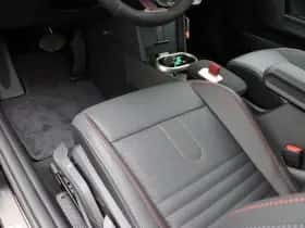 MINI Cooper (2026) thumbnail 13