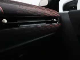 MINI Cooper (2026) thumbnail 22